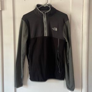 Northface 1/4 Zipped Fleece